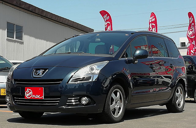 peugeot_5008_img