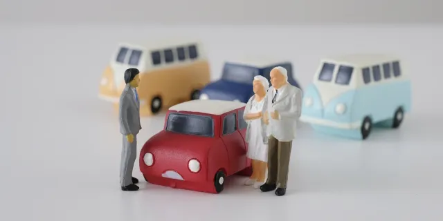親の車を高く売るコツと買取店の選び方