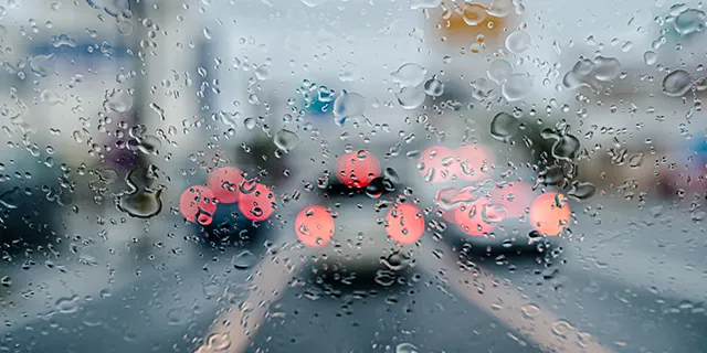 梅雨時期は本当に車が売れにくいのか？ sub01