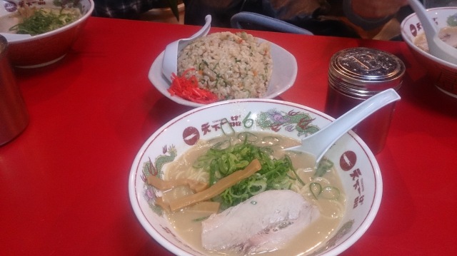 中古車販売 中古車買取 アップル