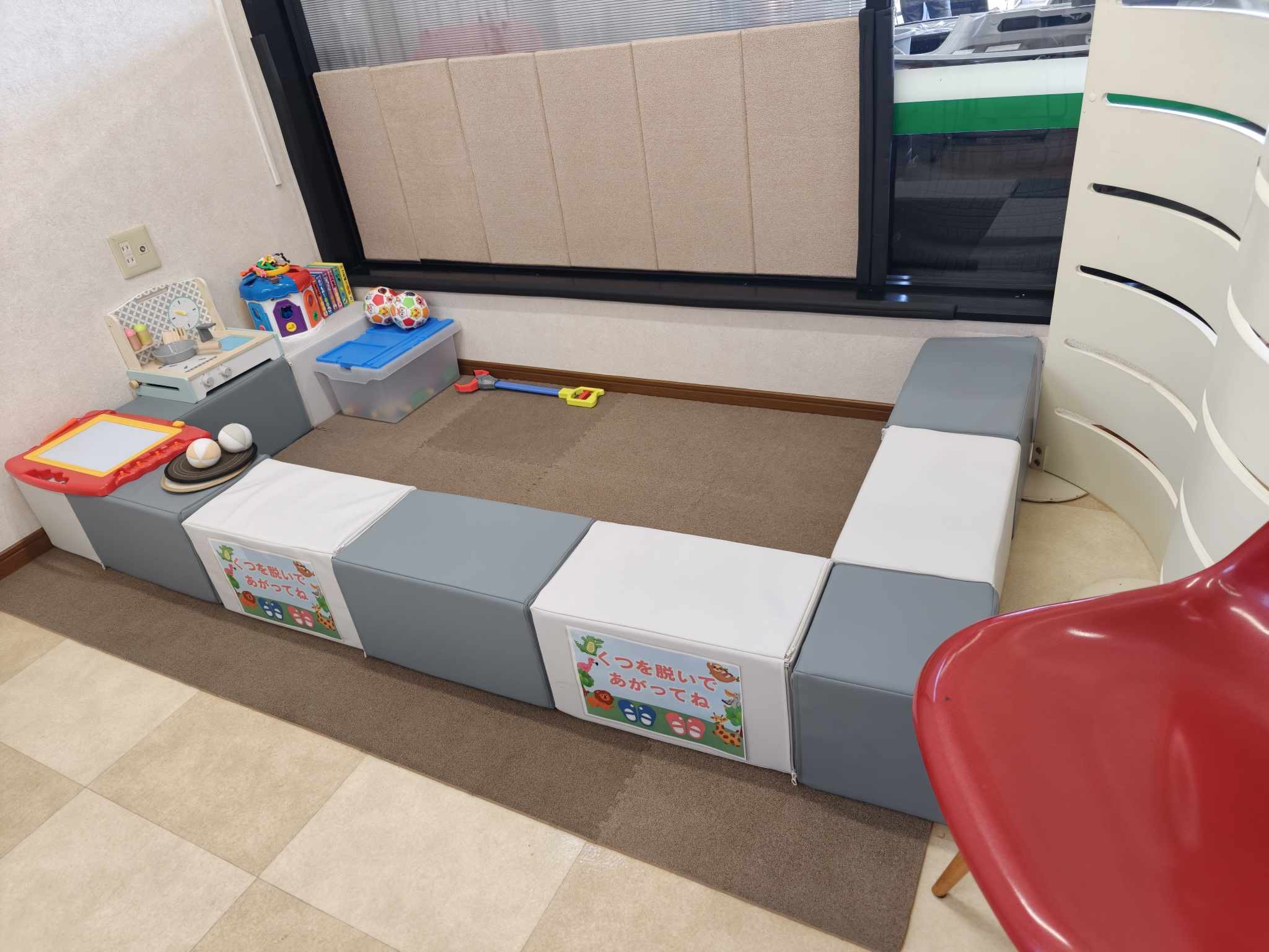 shikuname4のアップル春日井店で、あなたの車を簡単に査定してみませんか？お気軽にご来店ください。