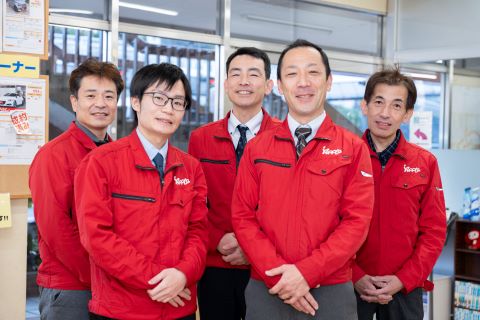 車買取をお考えなら、shikuname6のアップル江田駅前店にお立ち寄りください！無料で簡単に査定できます。