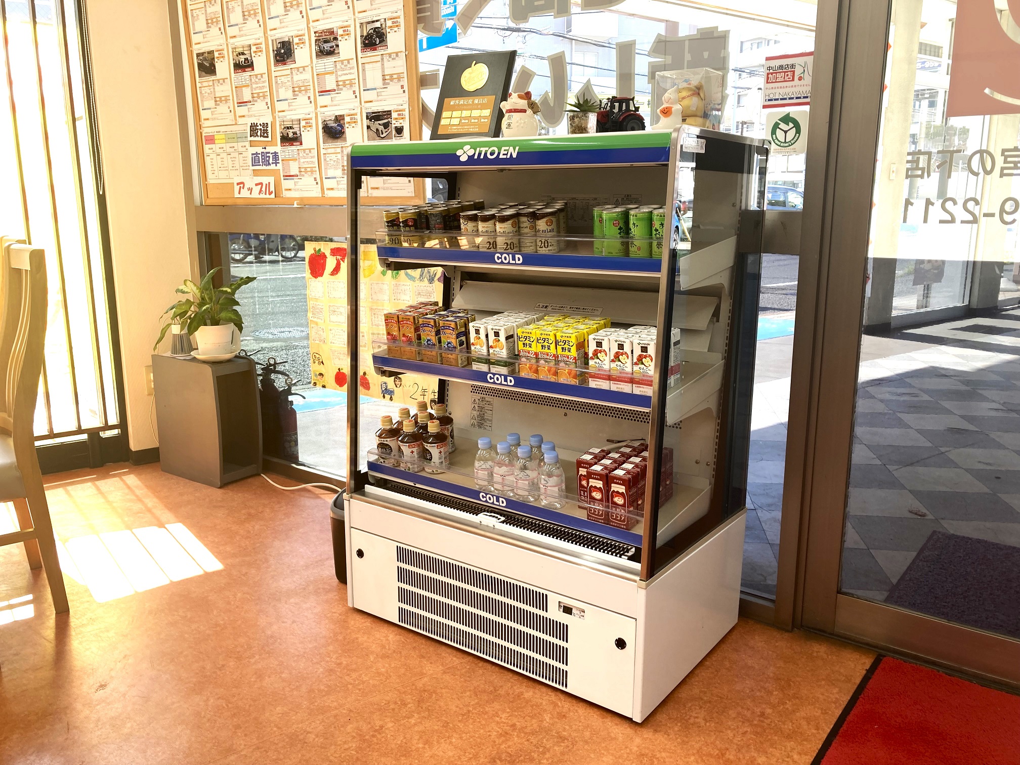 アップル中山宮の下店では、車買取・査定がスピーディーで安心。shikuname5での査定ならぜひお越しください！
