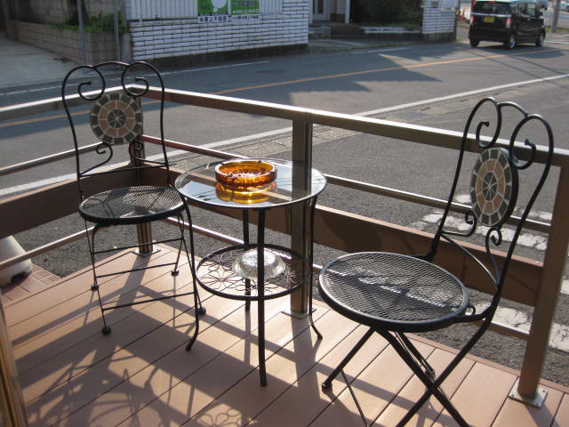 shikuname4のアップル東松山店で、あなたの車を簡単に査定してみませんか？お気軽にご来店ください。