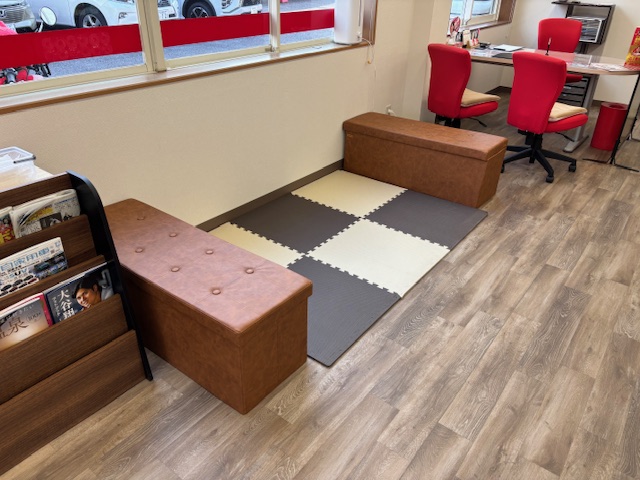 アップル西・康生通店では、車買取・査定がスピーディーで安心。shikuname5での査定ならぜひお越しください！