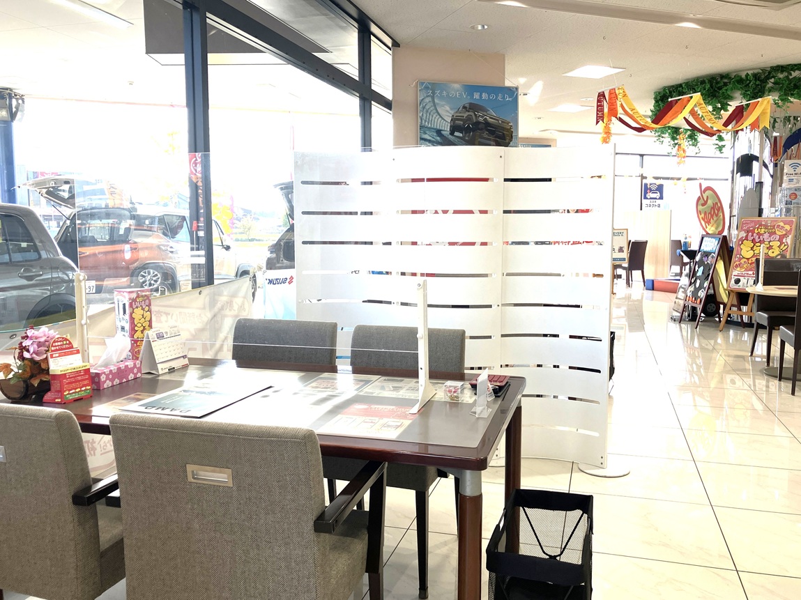 車買取をお考えなら、shikuname6のアップル豊田南店にお立ち寄りください！無料で簡単に査定できます。