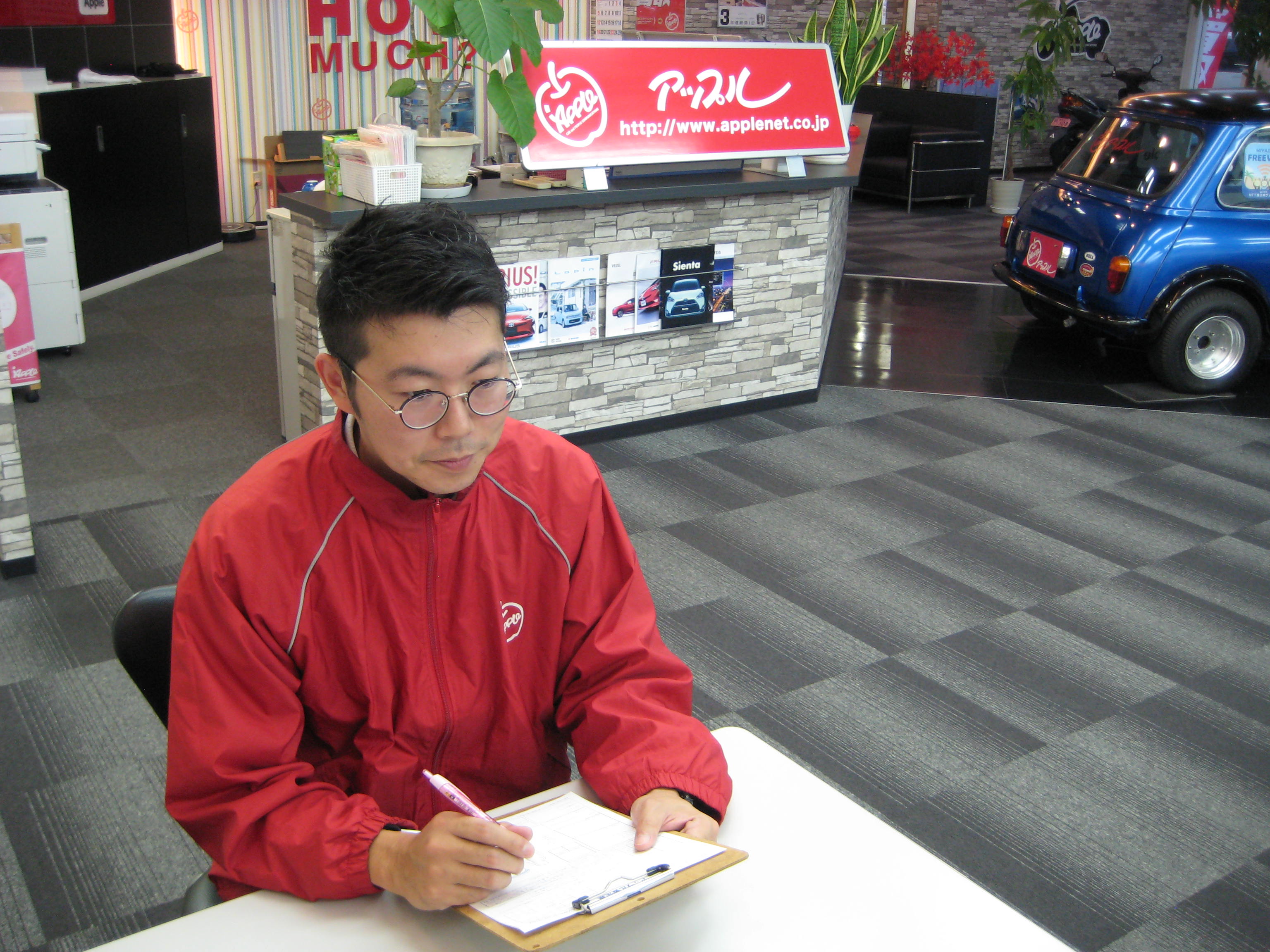 アップル宮崎空港店では、車買取・査定がスピーディーで安心。shikuname5での査定ならぜひお越しください！