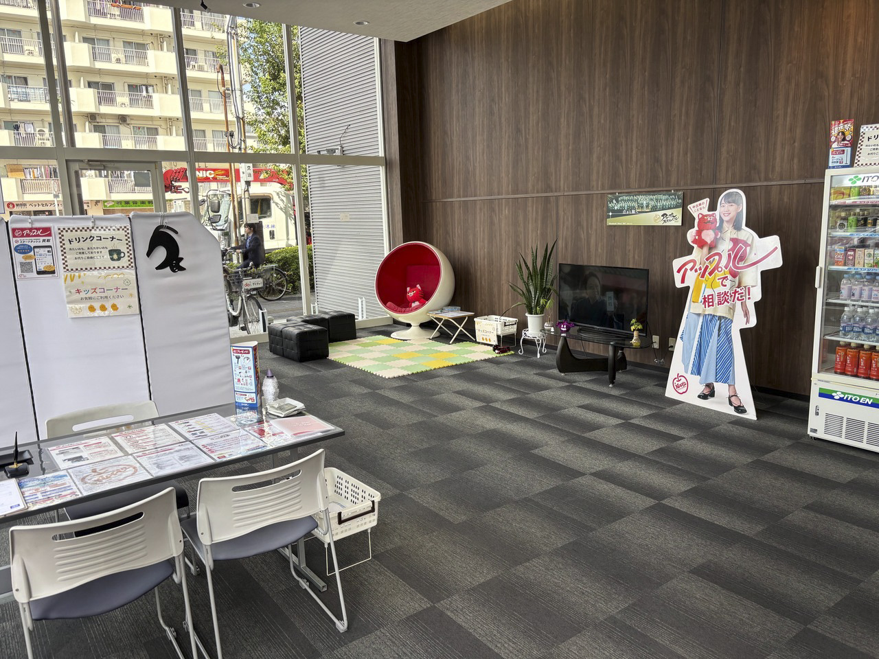 車査定のご相談は、shikuname2のアップル葛飾店で！専門スタッフが丁寧に対応します。