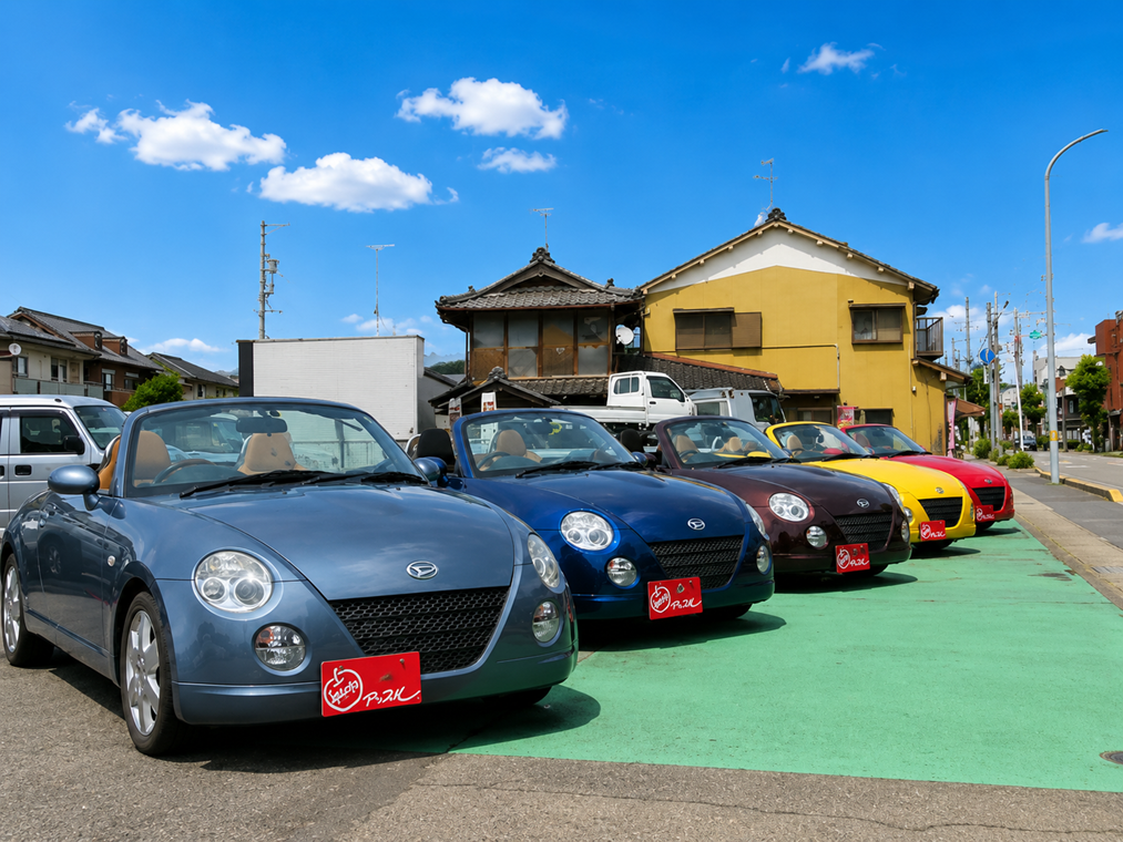 shikuname4のアップル関店で、あなたの車を簡単に査定してみませんか？お気軽にご来店ください。