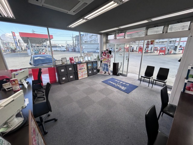 アップル西宮今津店では、車買取・査定がスピーディーで安心。shikuname5での査定ならぜひお越しください！