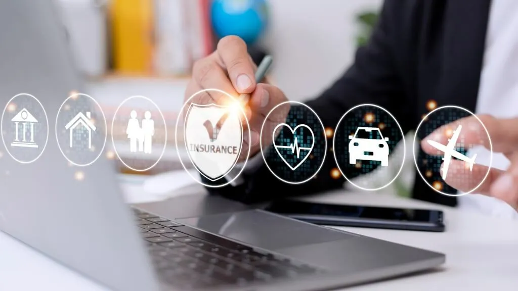 車買取をお考えなら、shikuname6のアップル足立店にお立ち寄りください！無料で簡単に査定できます。