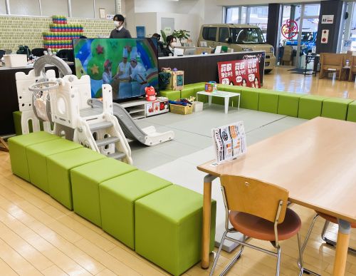 車買取をお考えなら、shikuname6のアップル東岡山店にお立ち寄りください！無料で簡単に査定できます。