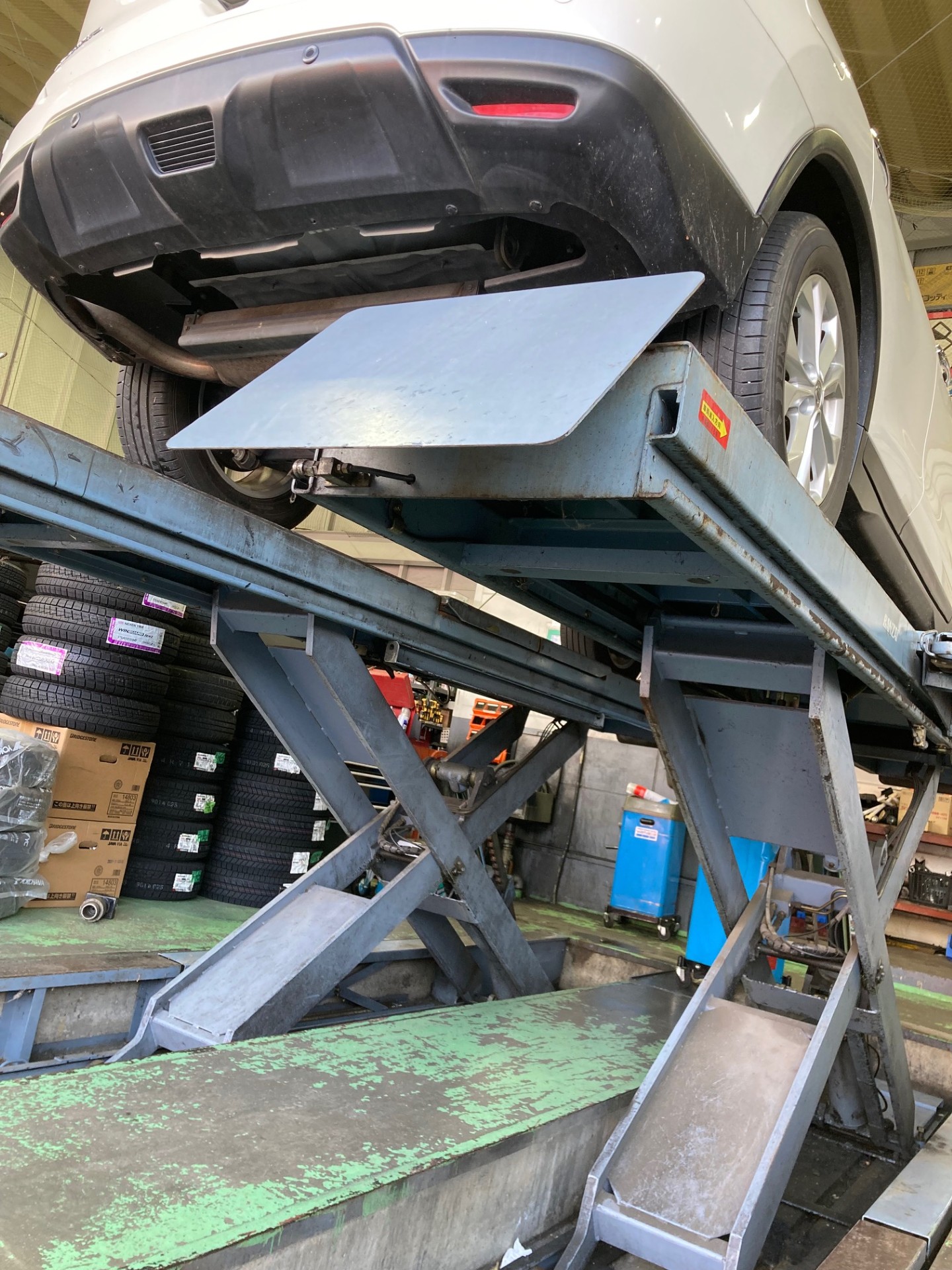 shikuname4のアップル高森店で、あなたの車を簡単に査定してみませんか？お気軽にご来店ください。